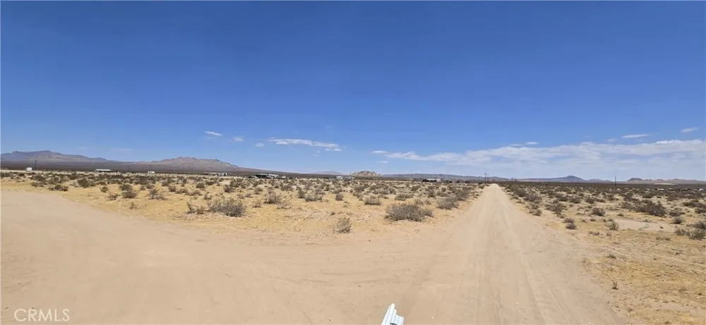 36240 Lantana Street Lucerne Valley, CA 92356