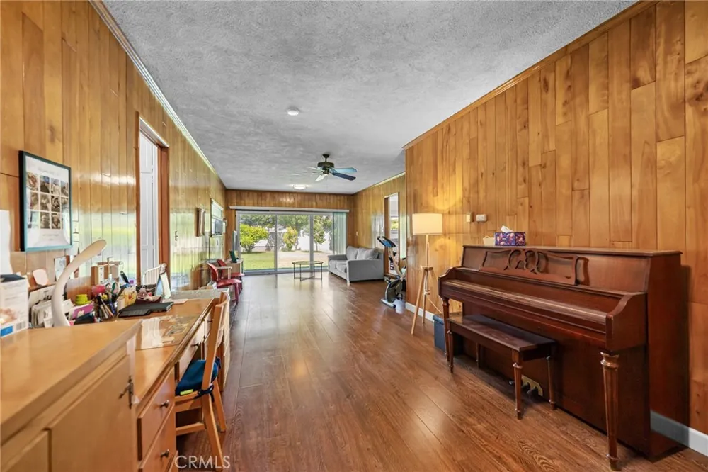 11103 Marbel Avenue Downey, CA 90241