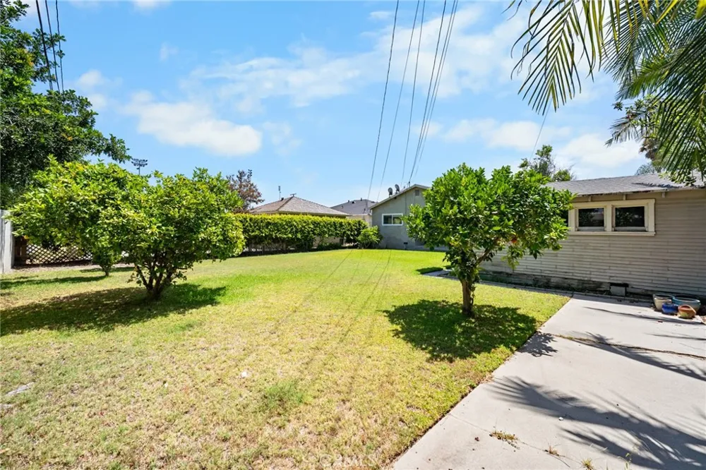 11103 Marbel Avenue Downey, CA 90241