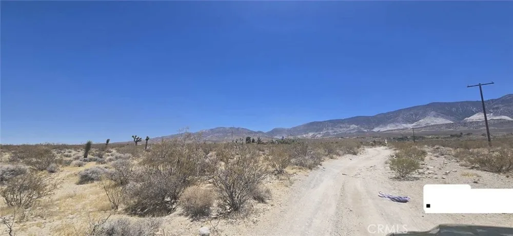 8001 Fairlane Road Lucerne Valley, CA 92356