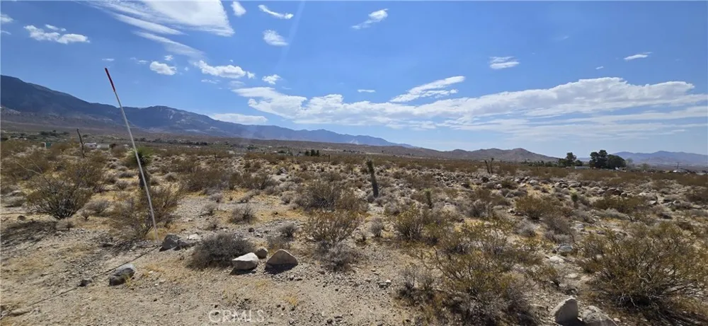 8001 Fairlane Road Lucerne Valley, CA 92356