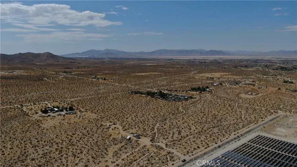 8001 Fairlane Road Lucerne Valley, CA 92356
