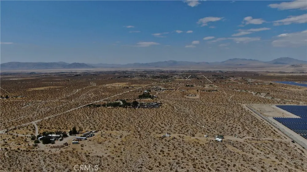 8001 Fairlane Road Lucerne Valley, CA 92356