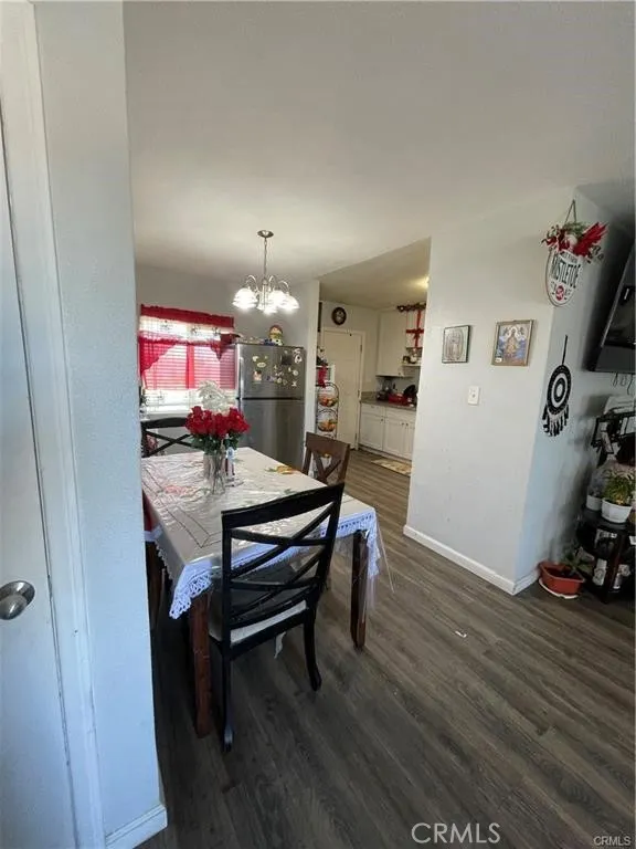34262 Paris Barstow, CA 92311
