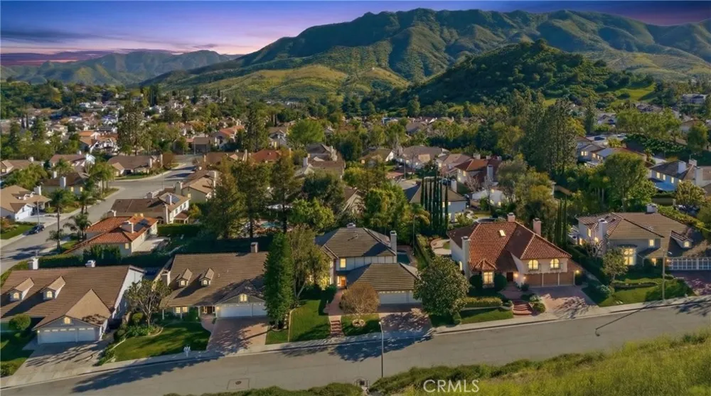 29628 Woodbrook Agoura Hills, CA 91301