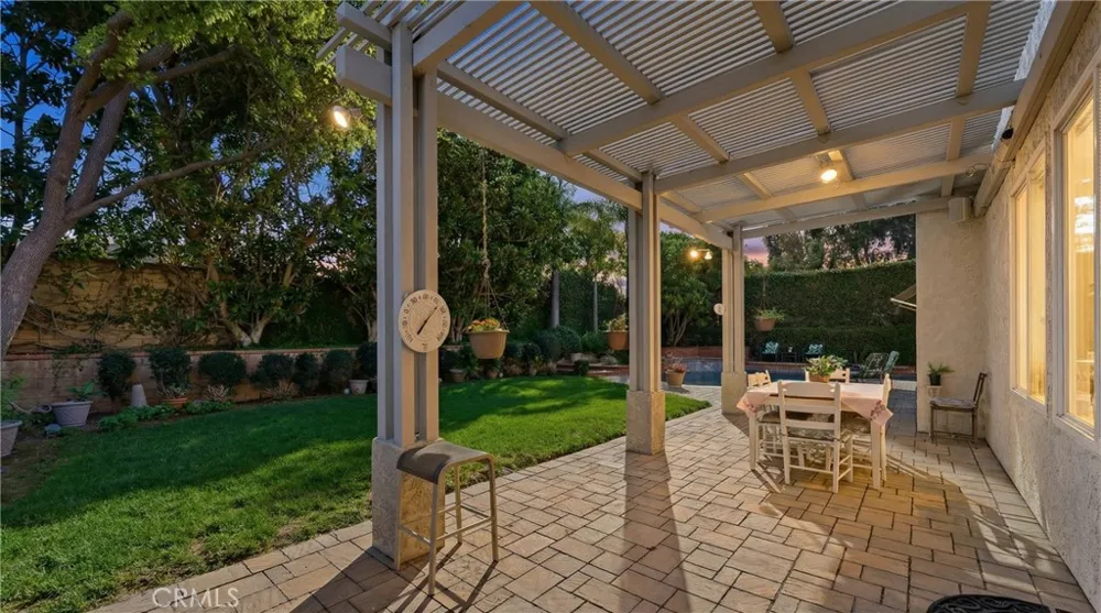29628 Woodbrook Agoura Hills, CA 91301