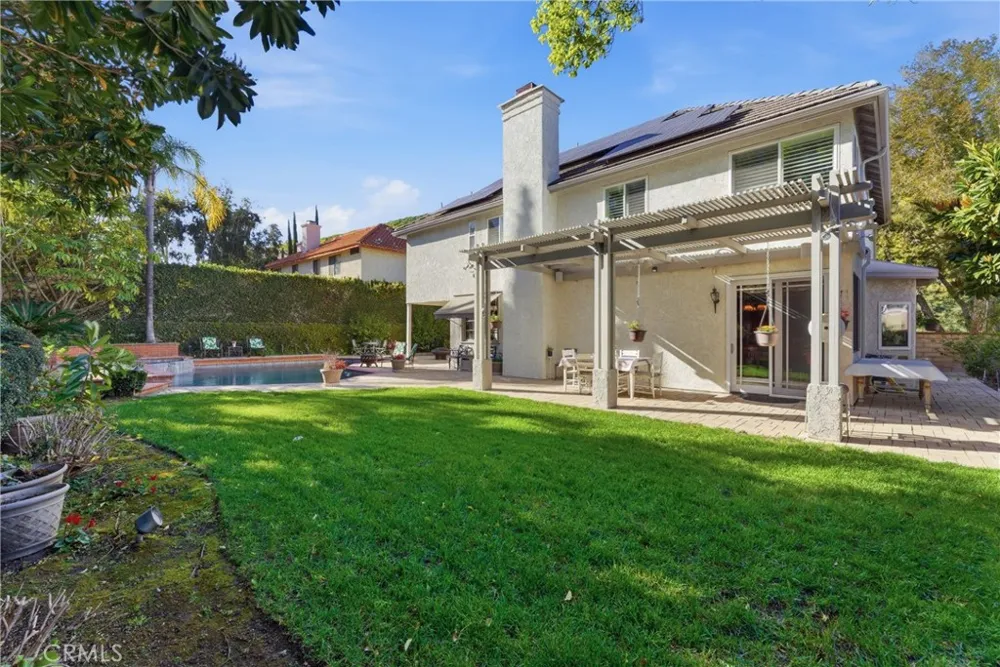 29628 Woodbrook Agoura Hills, CA 91301