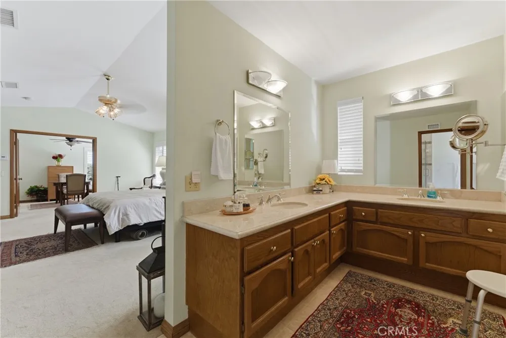 29628 Woodbrook Agoura Hills, CA 91301
