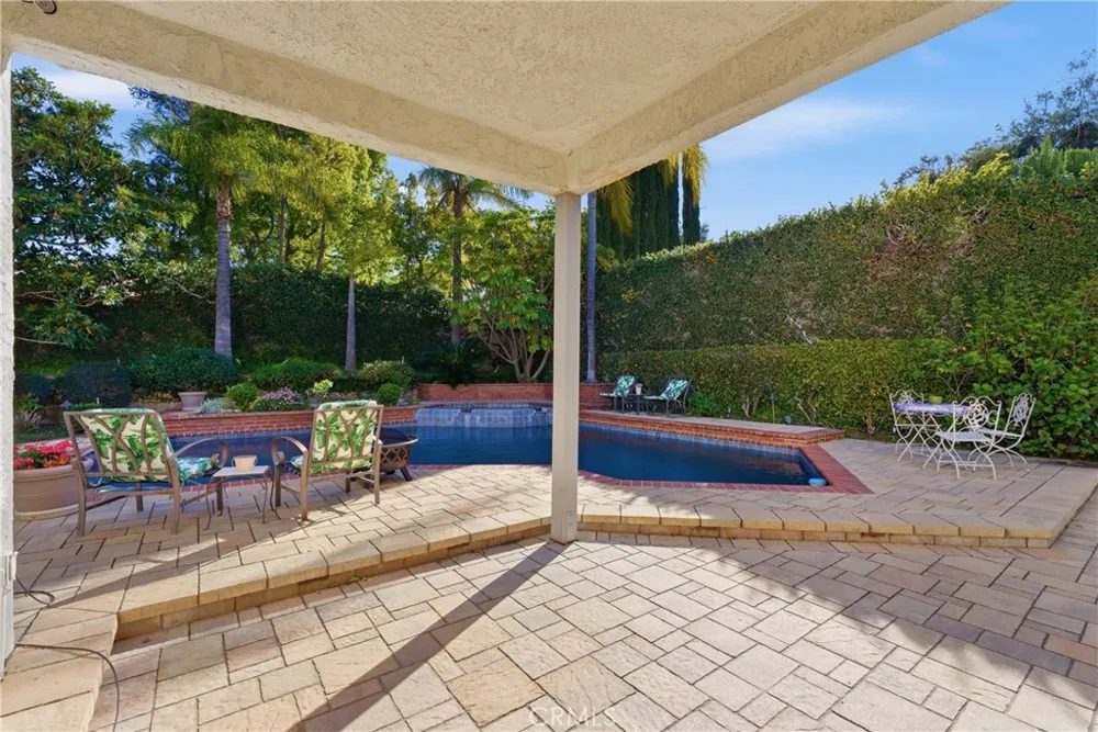 29628 Woodbrook Agoura Hills, CA 91301