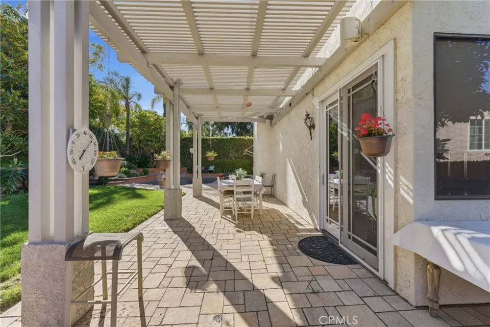 29628 Woodbrook Agoura Hills, CA 91301