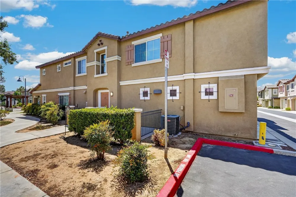 15635 Lasselle #94 Moreno Valley, CA 92551