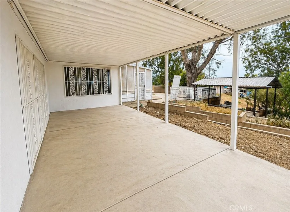 17301 Palm Riverside, CA 92503