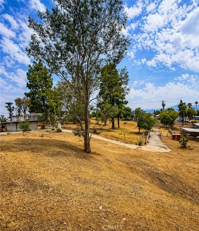 17301 Palm Riverside, CA 92503