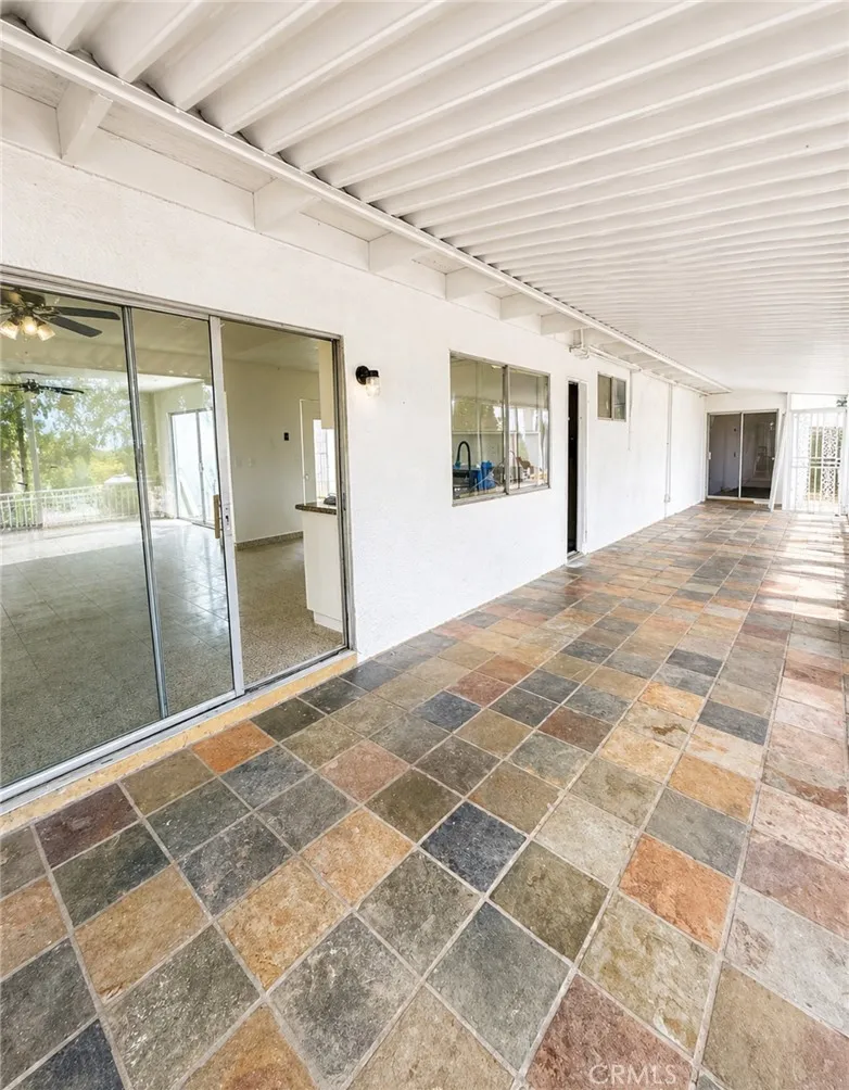 17301 Palm Riverside, CA 92503