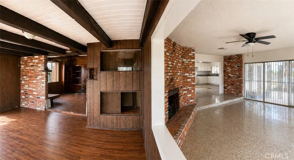 17301 Palm Riverside, CA 92503