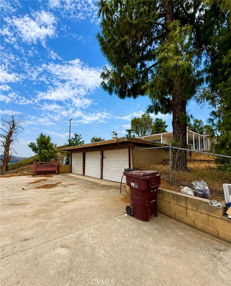 17301 Palm Riverside, CA 92503