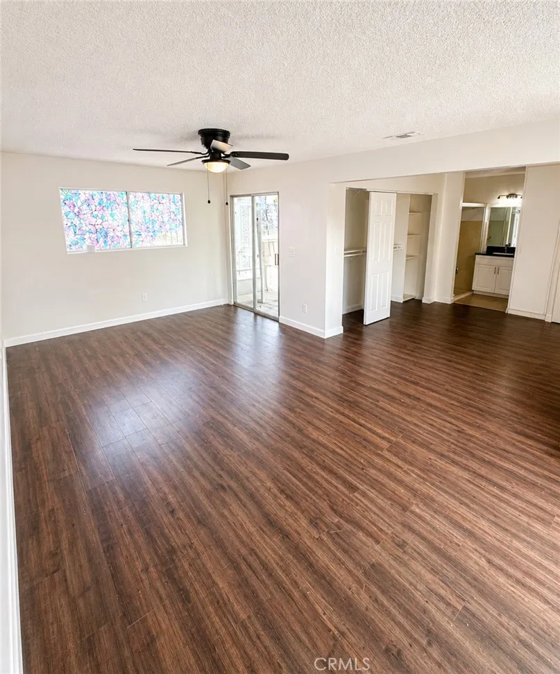 17301 Palm Riverside, CA 92503