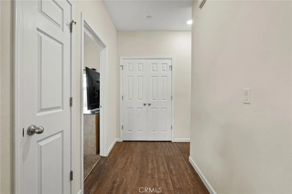 1237 E Orange Street Avenal, CA 93204