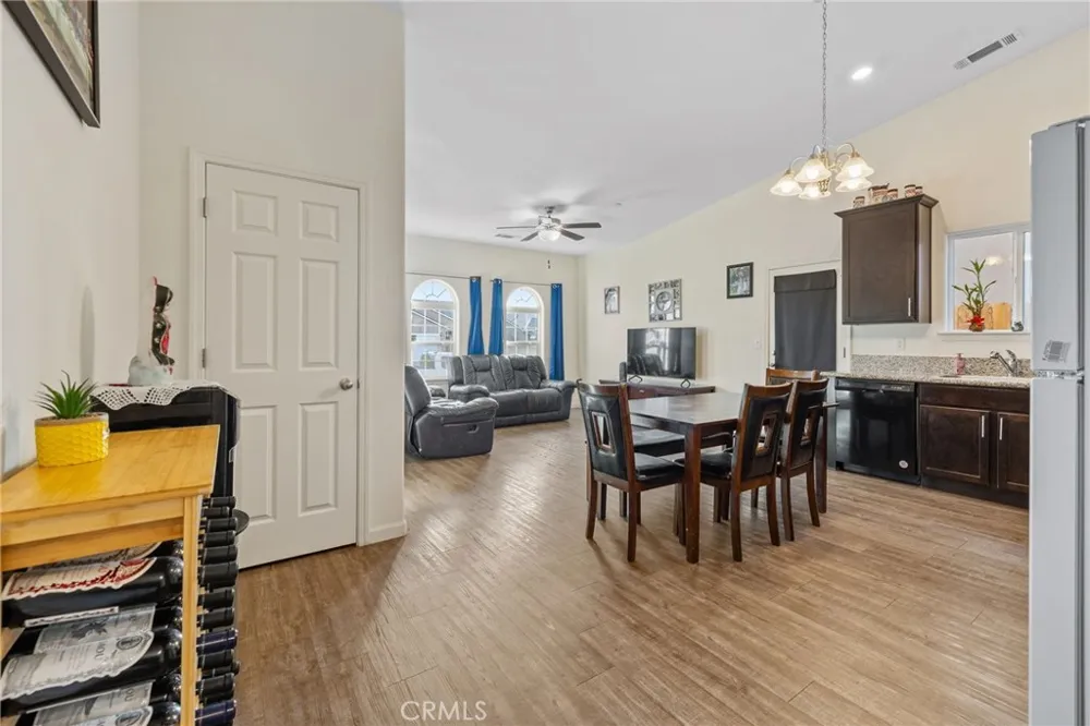 1237 E Orange Street Avenal, CA 93204