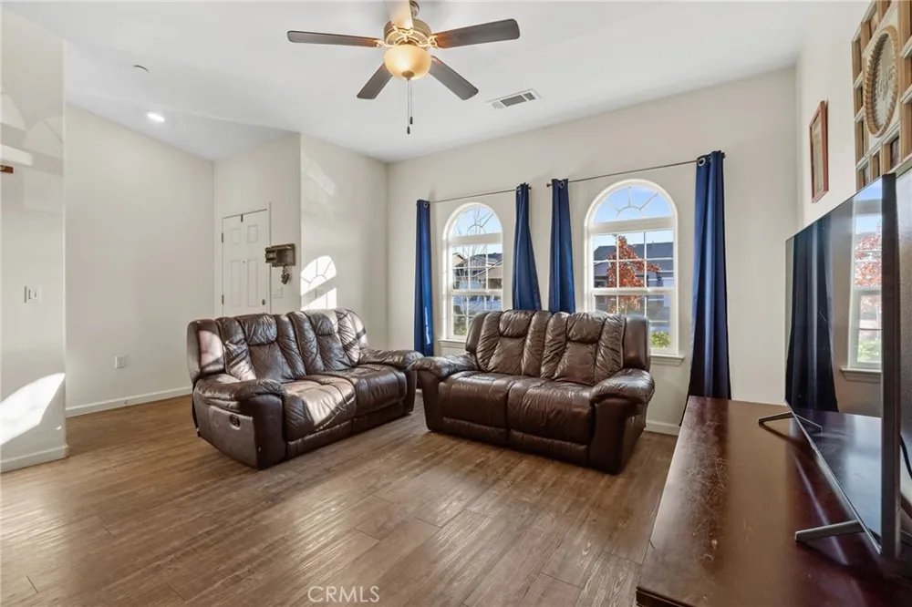 1237 E Orange Street Avenal, CA 93204