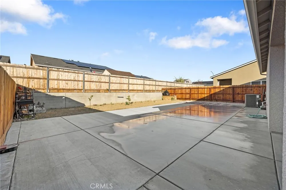 1237 E Orange Street Avenal, CA 93204