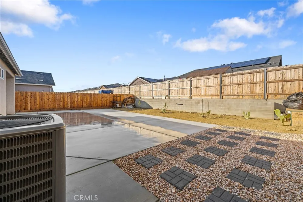 1237 E Orange Street Avenal, CA 93204
