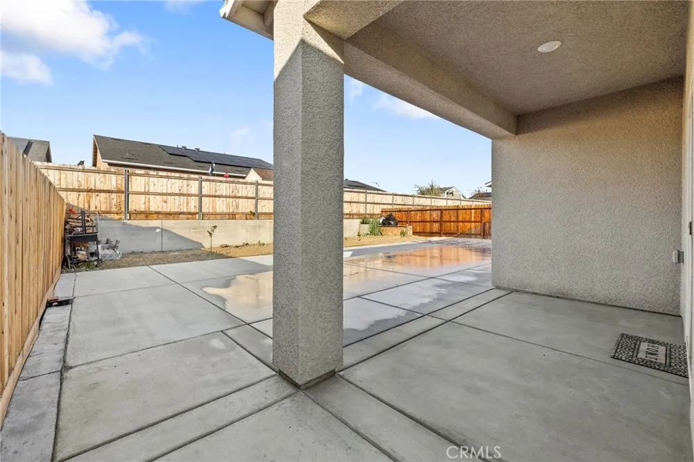 1237 E Orange Street Avenal, CA 93204