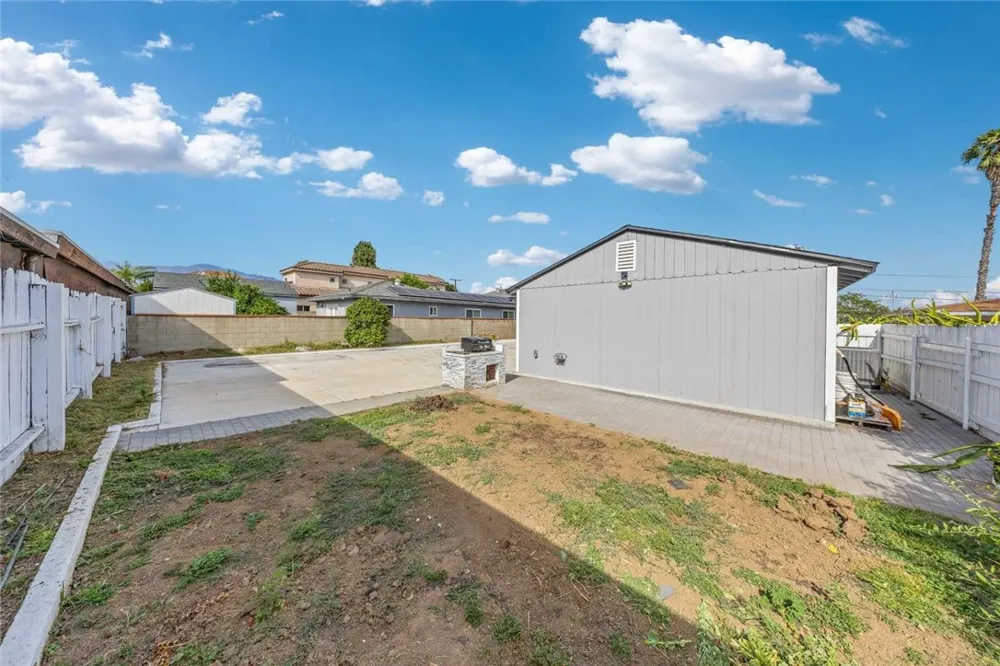 5611 Noel Drive Temple City, CA 91780