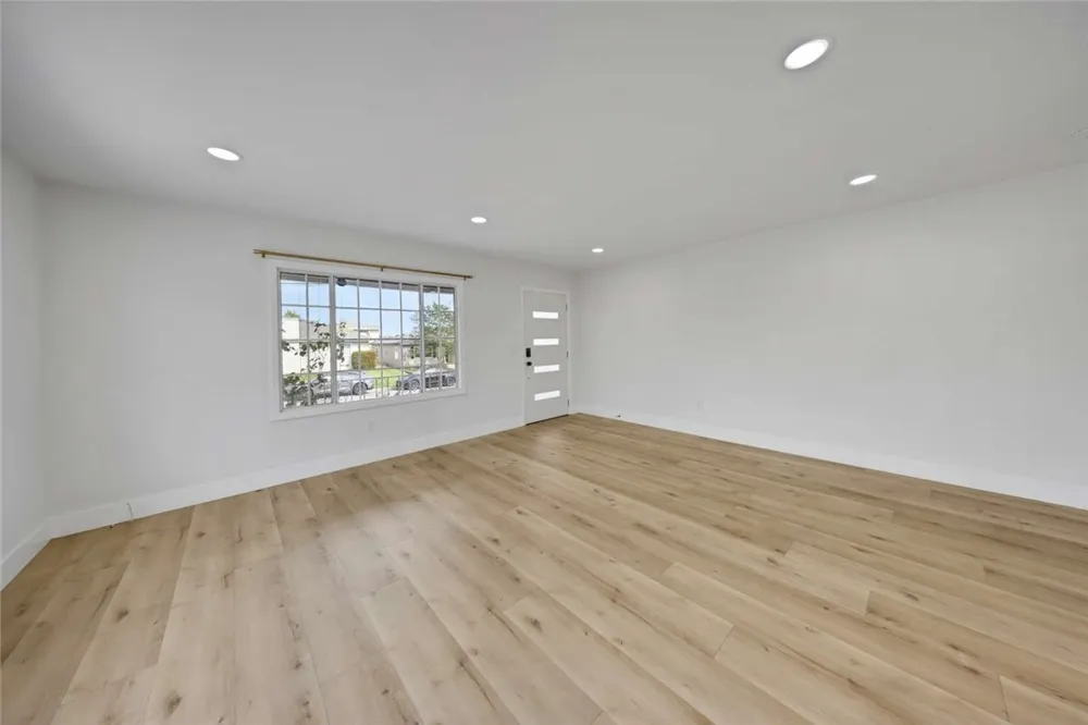 5611 Noel Drive Temple City, CA 91780