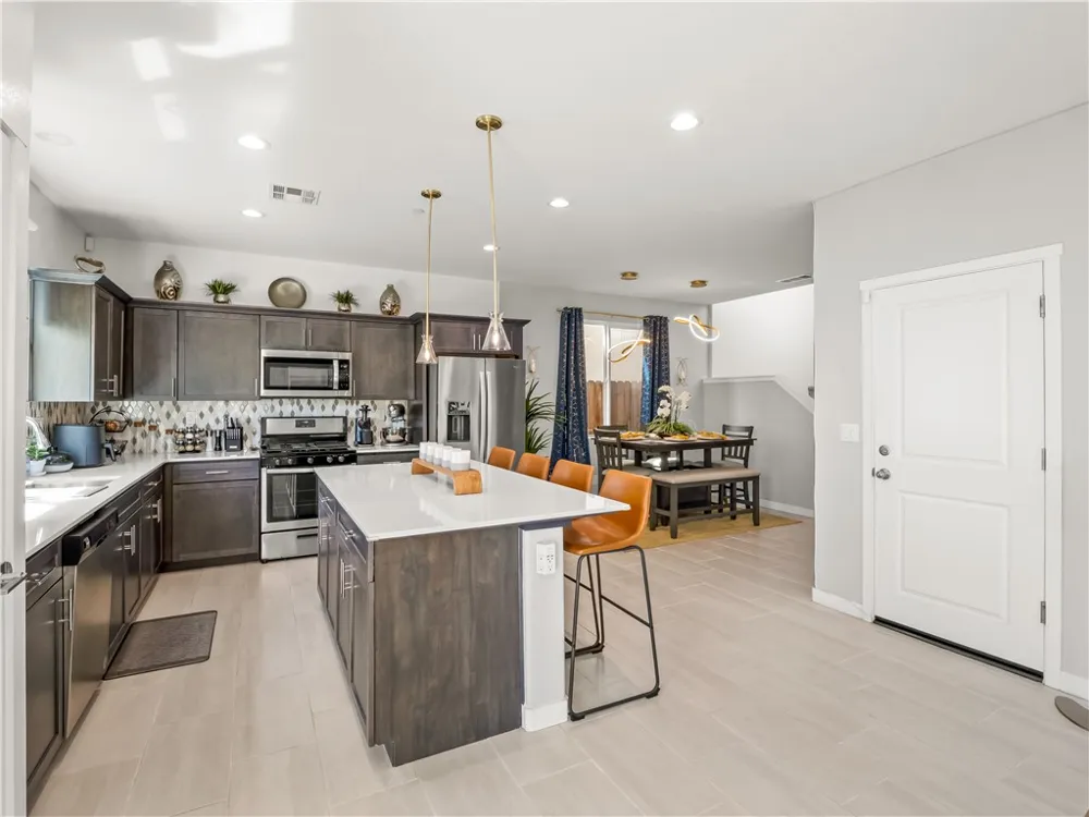 4198 Reed Fresno, CA 93723
