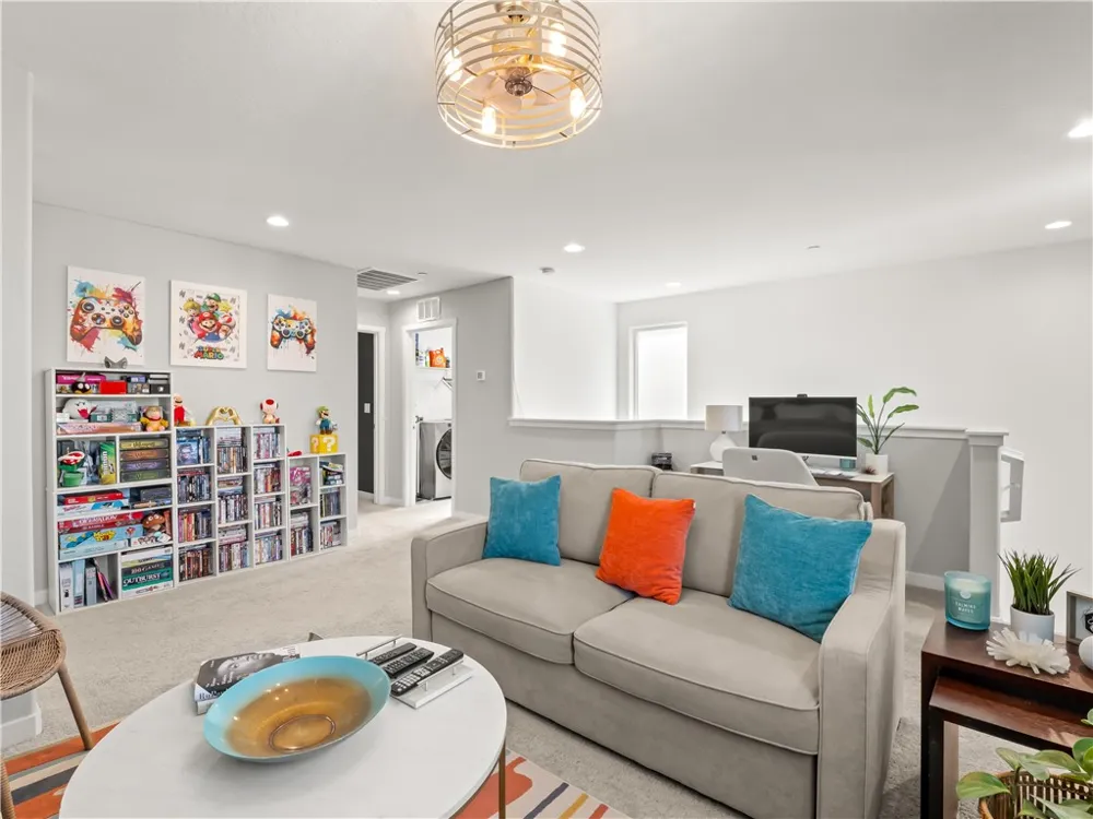 4198 Reed Fresno, CA 93723