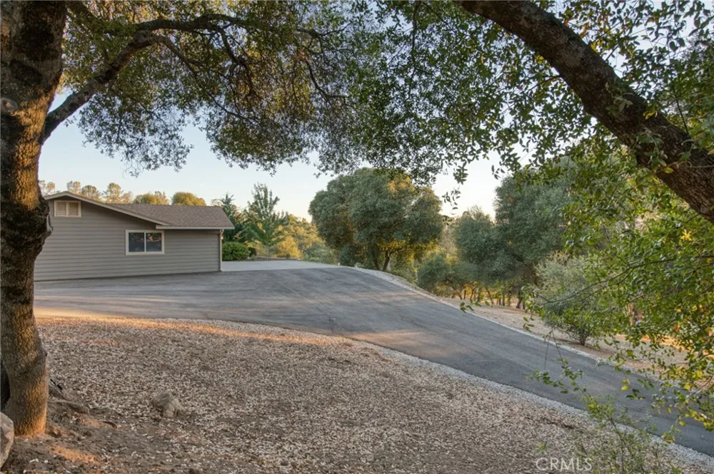 46946 Morning Sky Trail Coarsegold, CA 93614