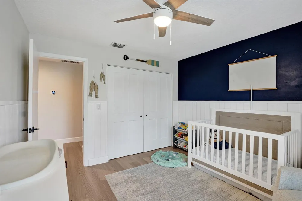 1711 W Oak Knoll Circle Davie, FL 33324