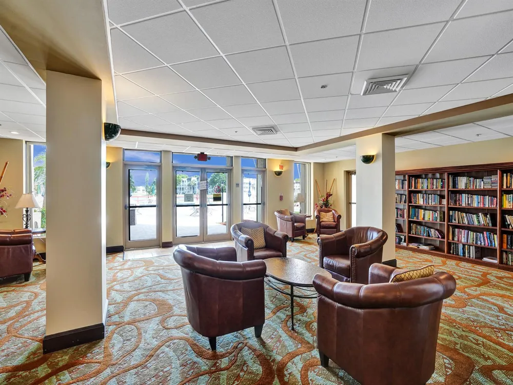 1711 W Oak Knoll Circle Davie, FL 33324