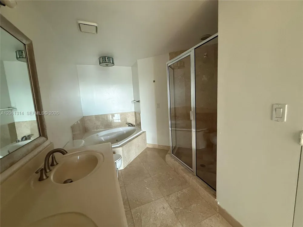 7910 Harbor Island #510 North Bay Village, FL 33141