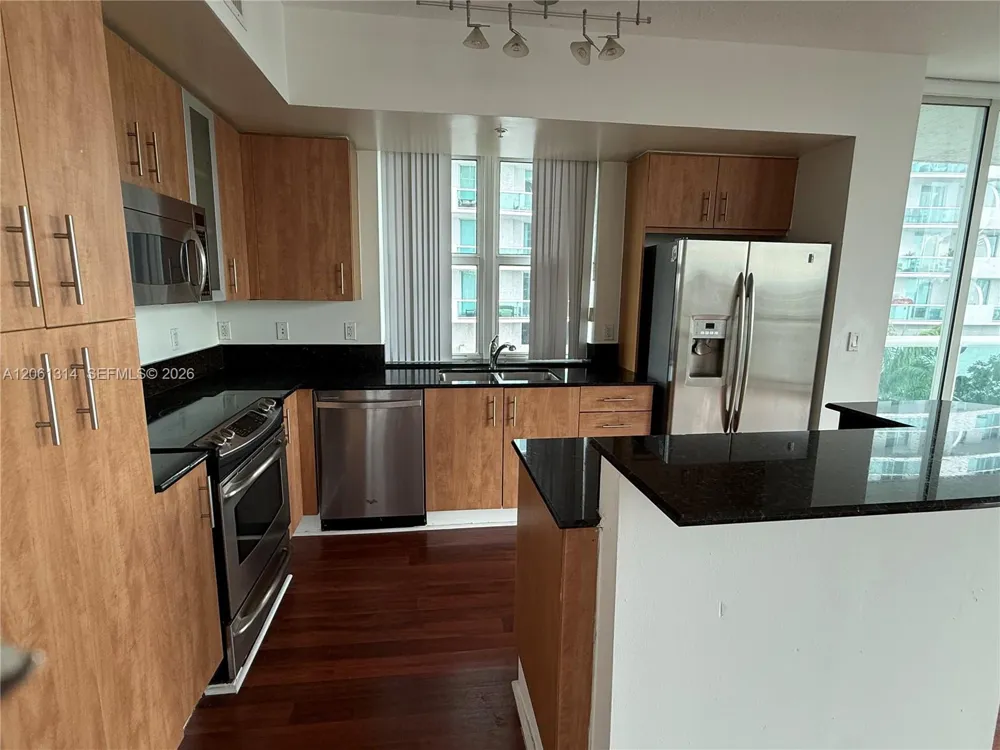 7910 Harbor Island #510 North Bay Village, FL 33141