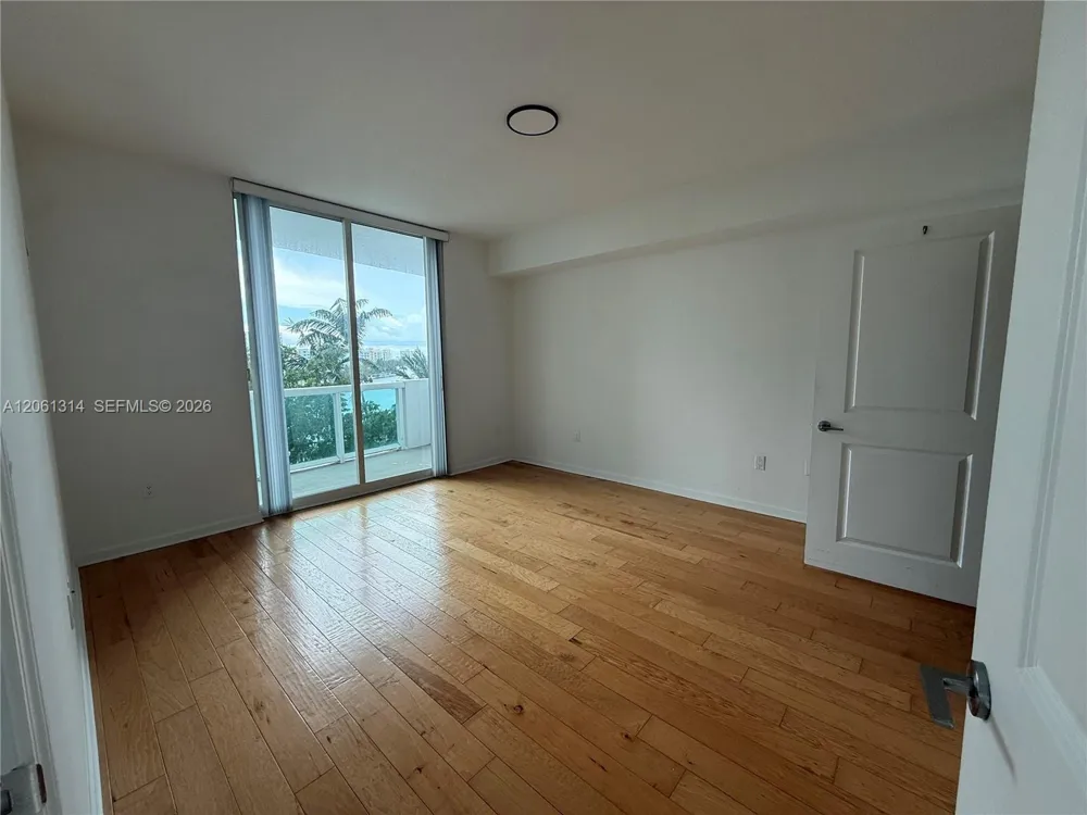 7910 Harbor Island #510 North Bay Village, FL 33141