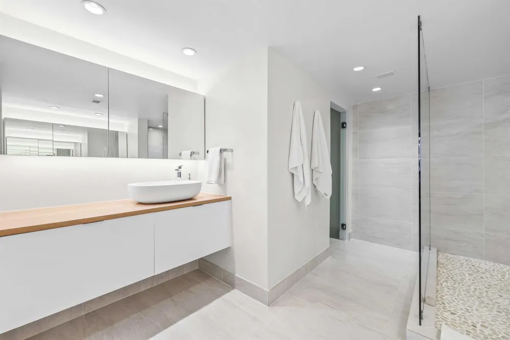 2784 S Ocean Boulevard #203N Palm Beach, FL 33480