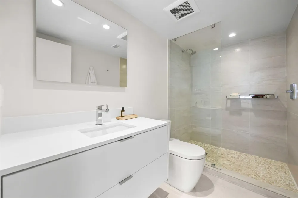 2784 S Ocean Boulevard #203N Palm Beach, FL 33480