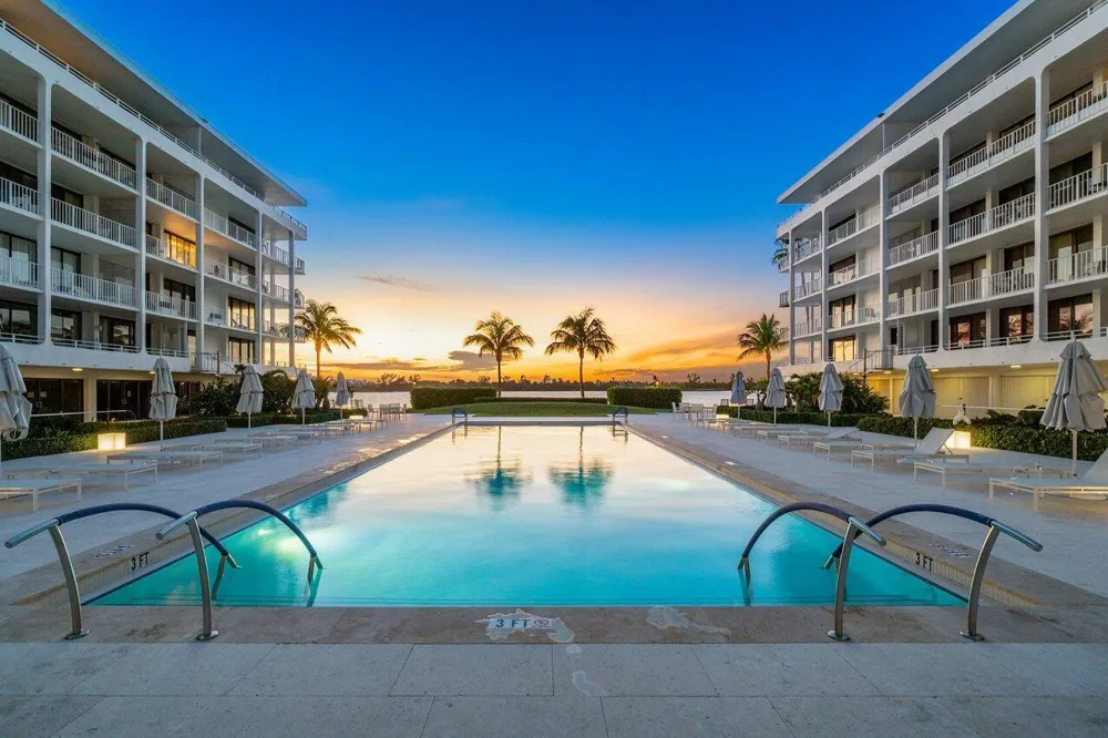 2784 S Ocean Boulevard #203N Palm Beach, FL 33480