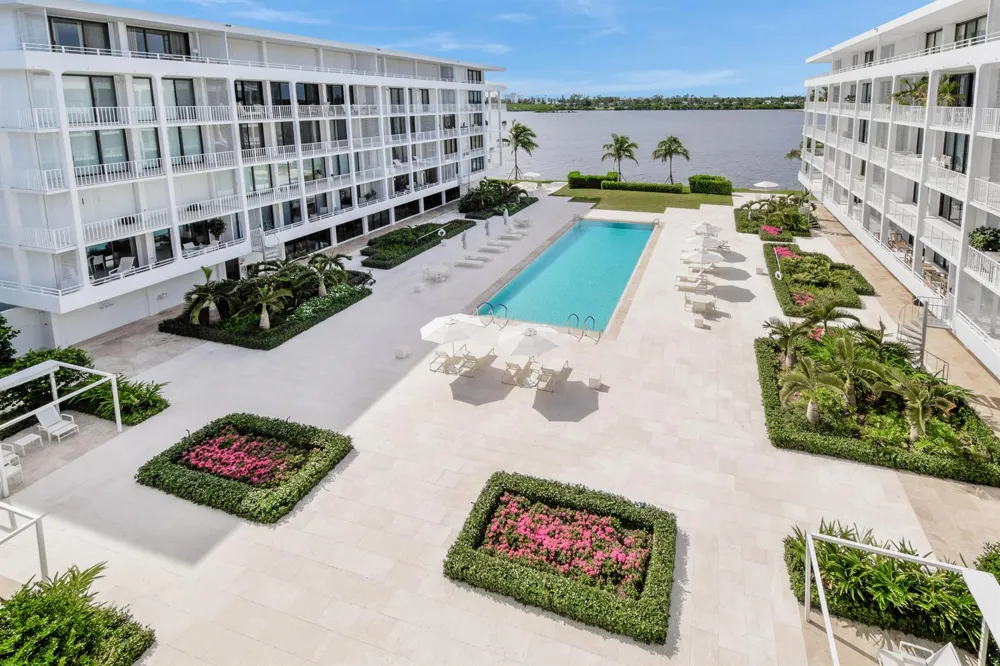 2784 S Ocean Boulevard #203N Palm Beach, FL 33480