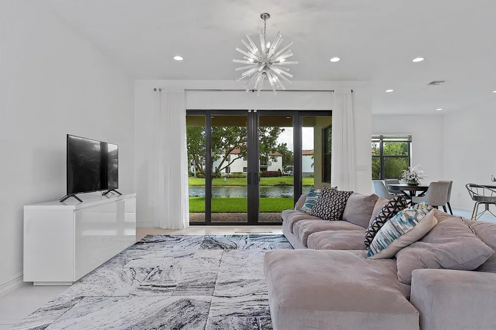 11824 SW 13th Court Pembroke Pines, FL 33025