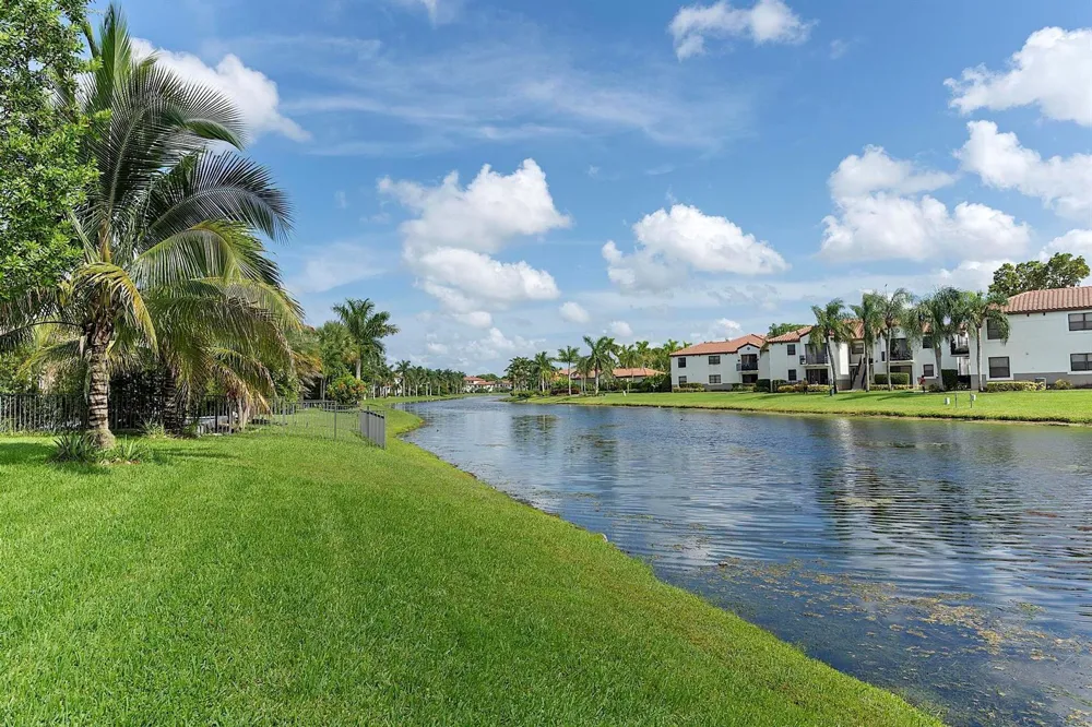 11824 SW 13th Court Pembroke Pines, FL 33025
