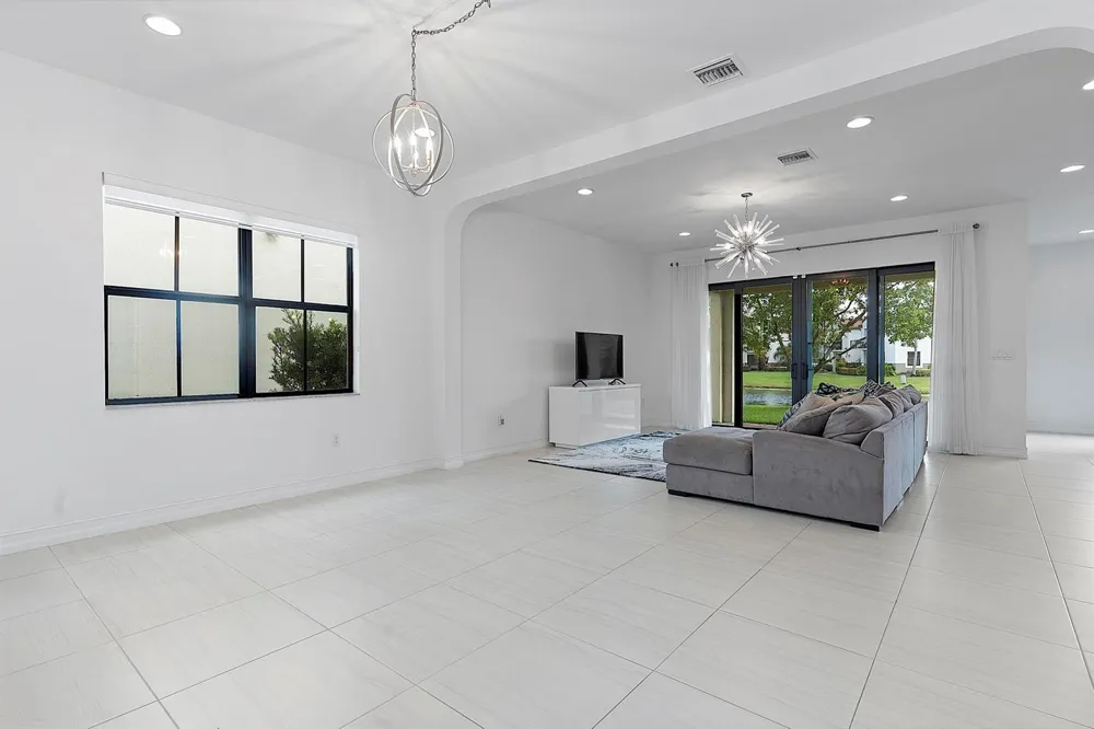 11824 SW 13th Court Pembroke Pines, FL 33025