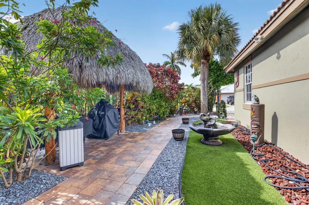 1590 SW 4TH CIRCLE Boca Raton, FL 33486
