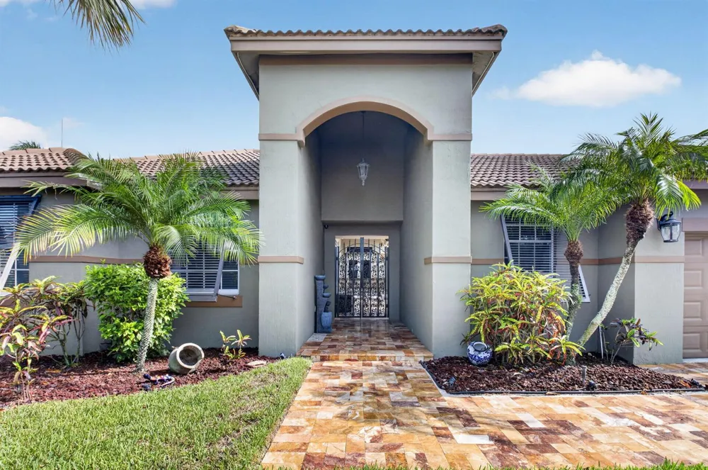 1590 SW 4TH CIRCLE Boca Raton, FL 33486