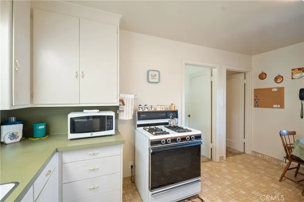 929 Capistrano Salinas, CA 93901