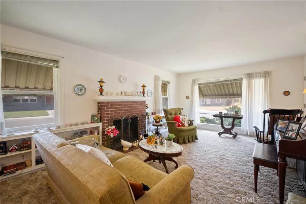 929 Capistrano Salinas, CA 93901