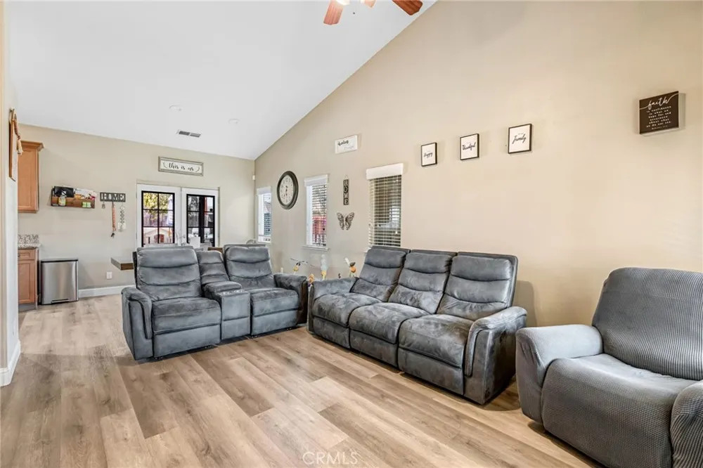 6336 W Wrenwood Fresno, CA 93723
