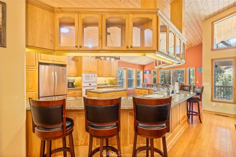 39964 Cedar Vista Bass Lake, CA 93604